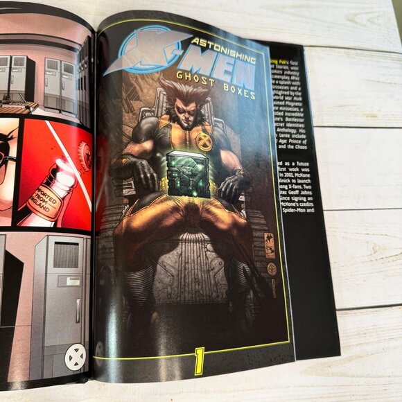 Astonishing X-Men Exalted Marvel HC Graphic Novel Hardcover Collected Edition - Picture 8 of 9